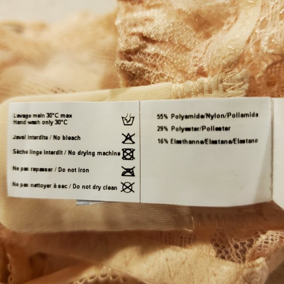 Simone Perele - Promesse Demi Bra & Tanga, Petal - 34B / S - Picture 6 of 7